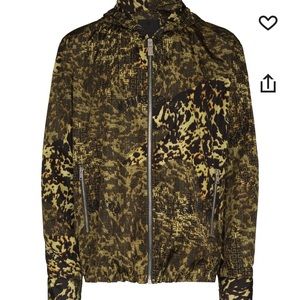 Givenchy windbreaker fits like a large/xl